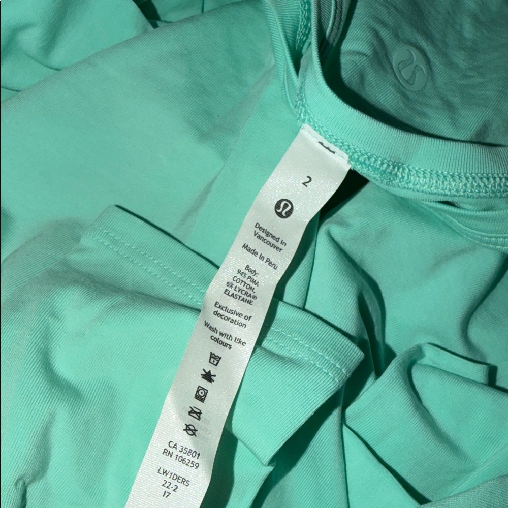 Lululemon Back in Actuon LS dress SIZE 2 - Picture 3 of 3